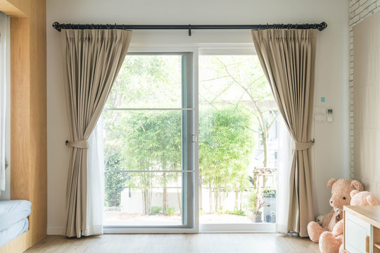 grommet curtains dubai