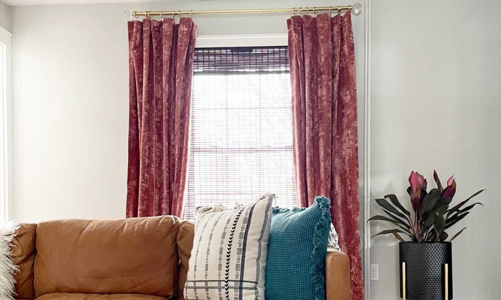 red curtains dubai