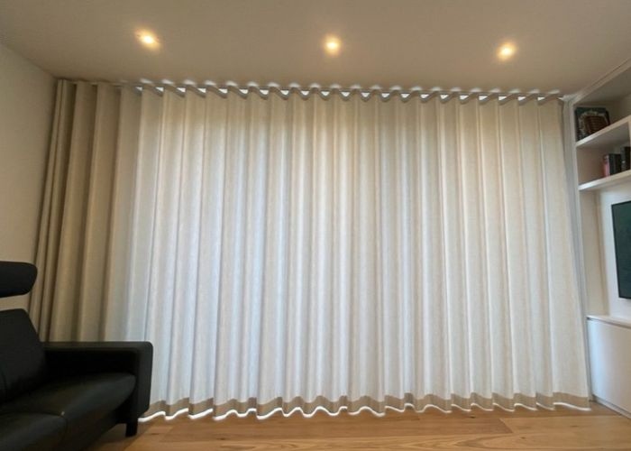 office curtains Dubai