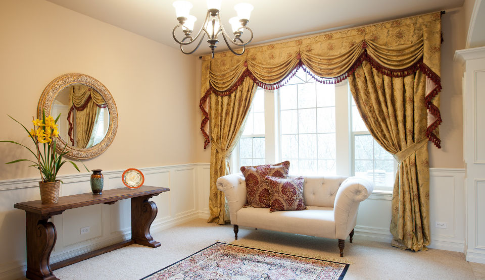 valance curtains Dubai