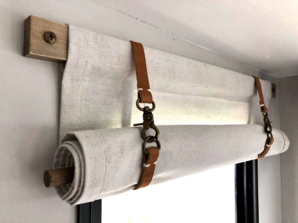 roll up curtains