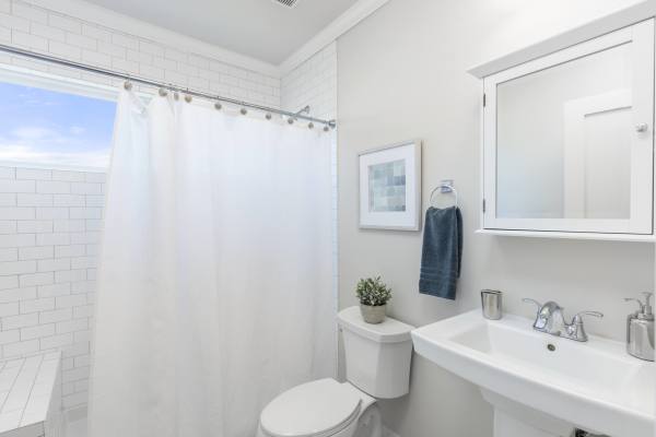 bathroom curtains in Dubai