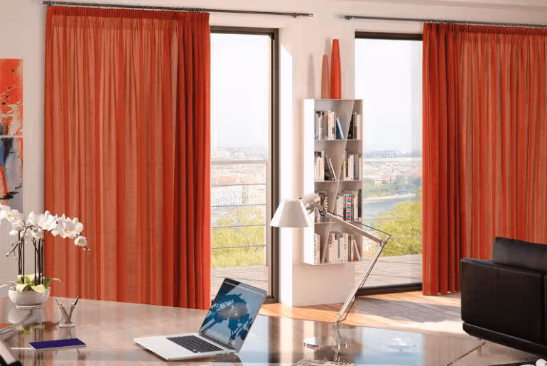 door curtains Dubai
