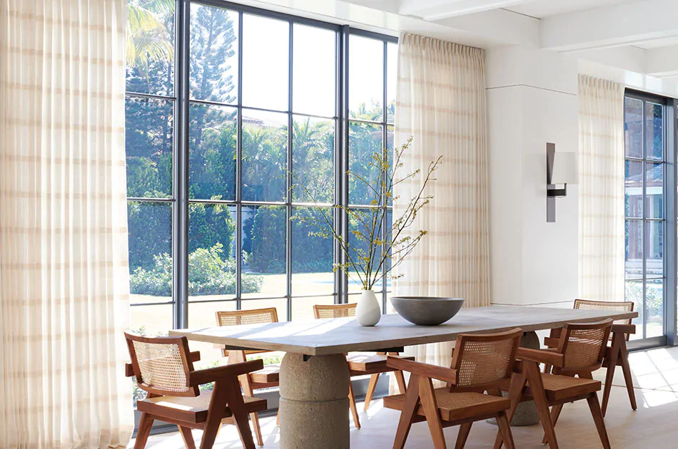 luxury curtains dubai
