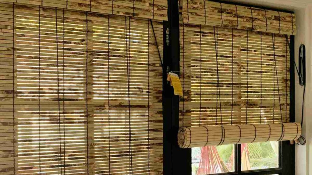 roll up curtains