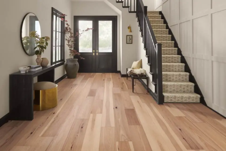 Laminate Flooring Dubai