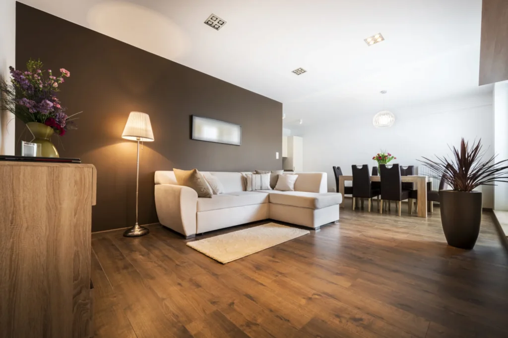 Laminate Flooring Dubai