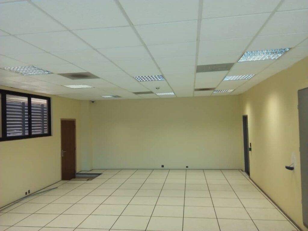 false flooring Dubai