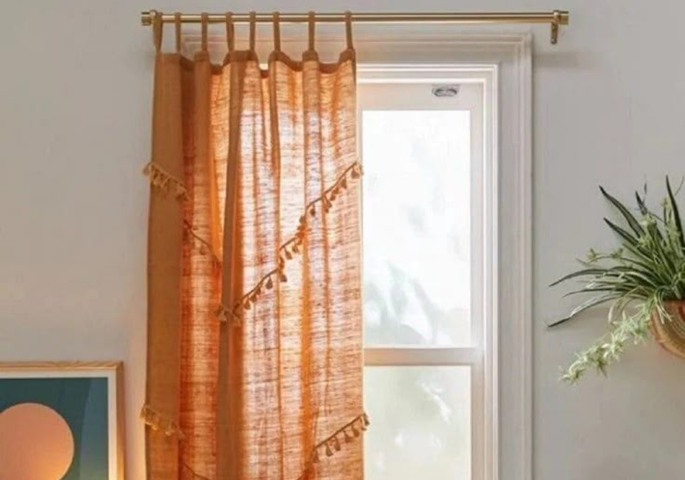 Jumeirah Curtain in Dubai