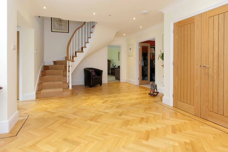 Herringbone Flooring in Dubai