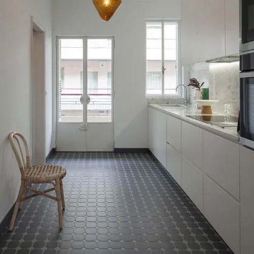 rubber flooring dubai